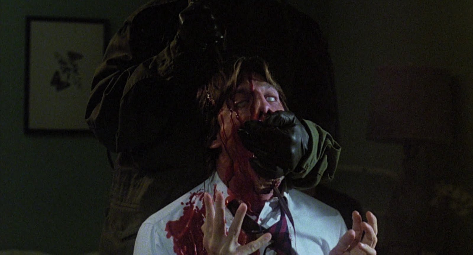 http://sinsofcinema.com/Images/The%20Prowler/The%20Prowler%20Blu-Ray%20Blue%20Underground.jpg